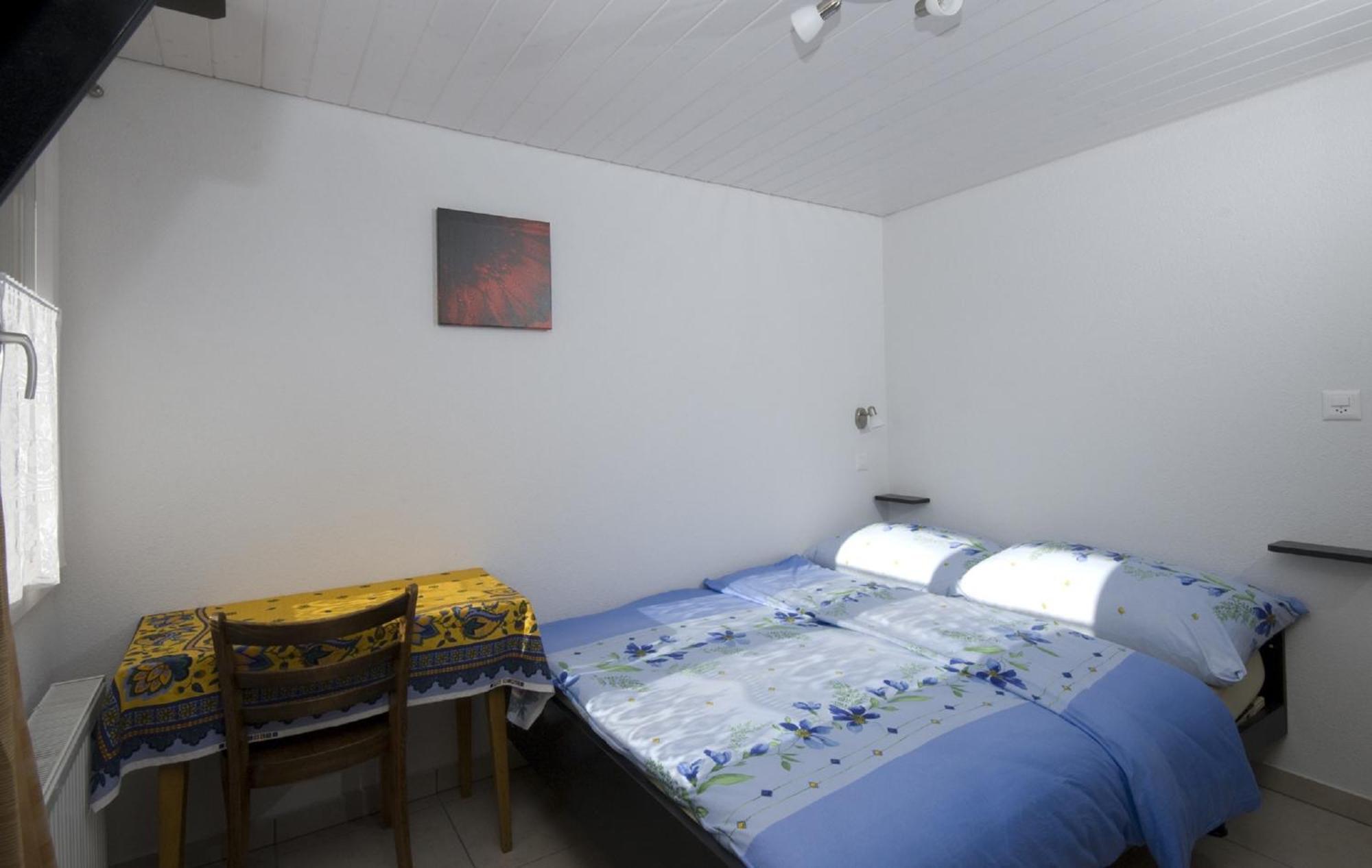 Hotel-Gite Rural A 3 Km De Delemont Courcelon Rum bild